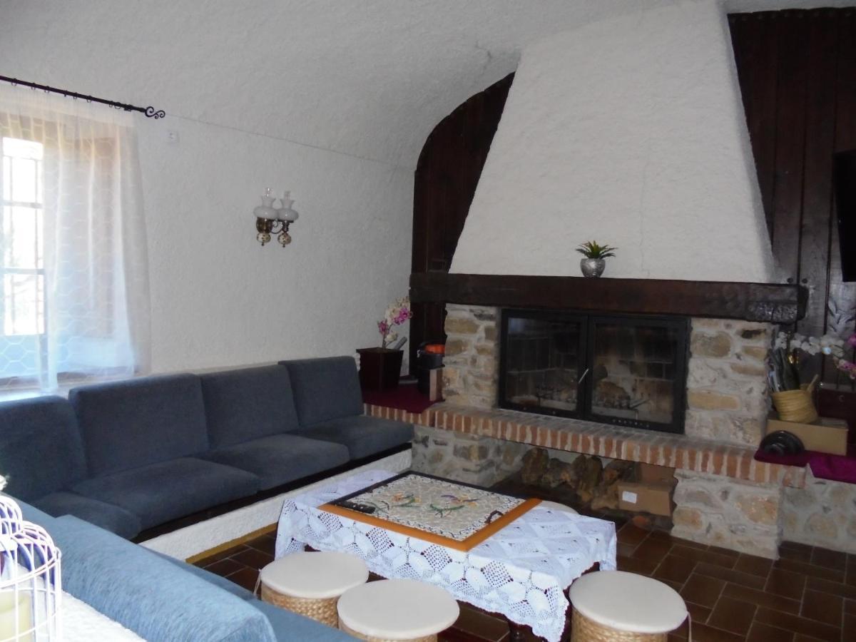 Casa Rural Cal Fuster Experience Terrades Exterior photo